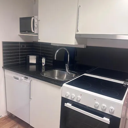 Koselig Leilighet, Naert Sentrum