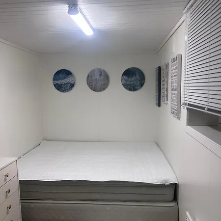 Leilighet Koselig Leilighet, Nært Sentrum