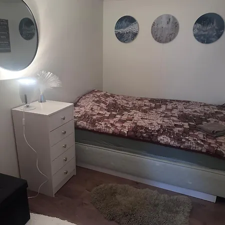 Koselig Leilighet, Nært Sentrum Lejlighed